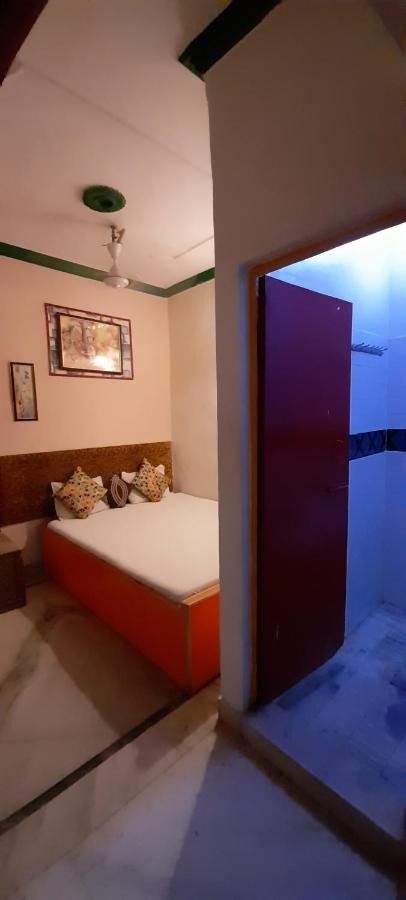 G Vibes Guest House Agra  Buitenkant foto