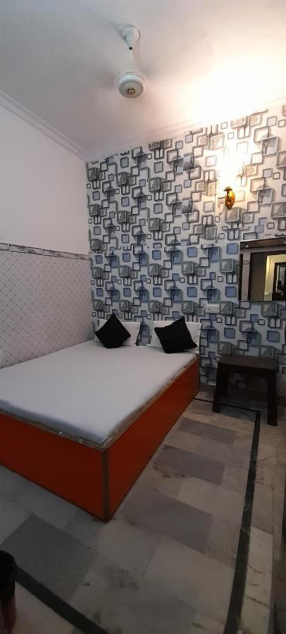 G Vibes Guest House Agra  Buitenkant foto